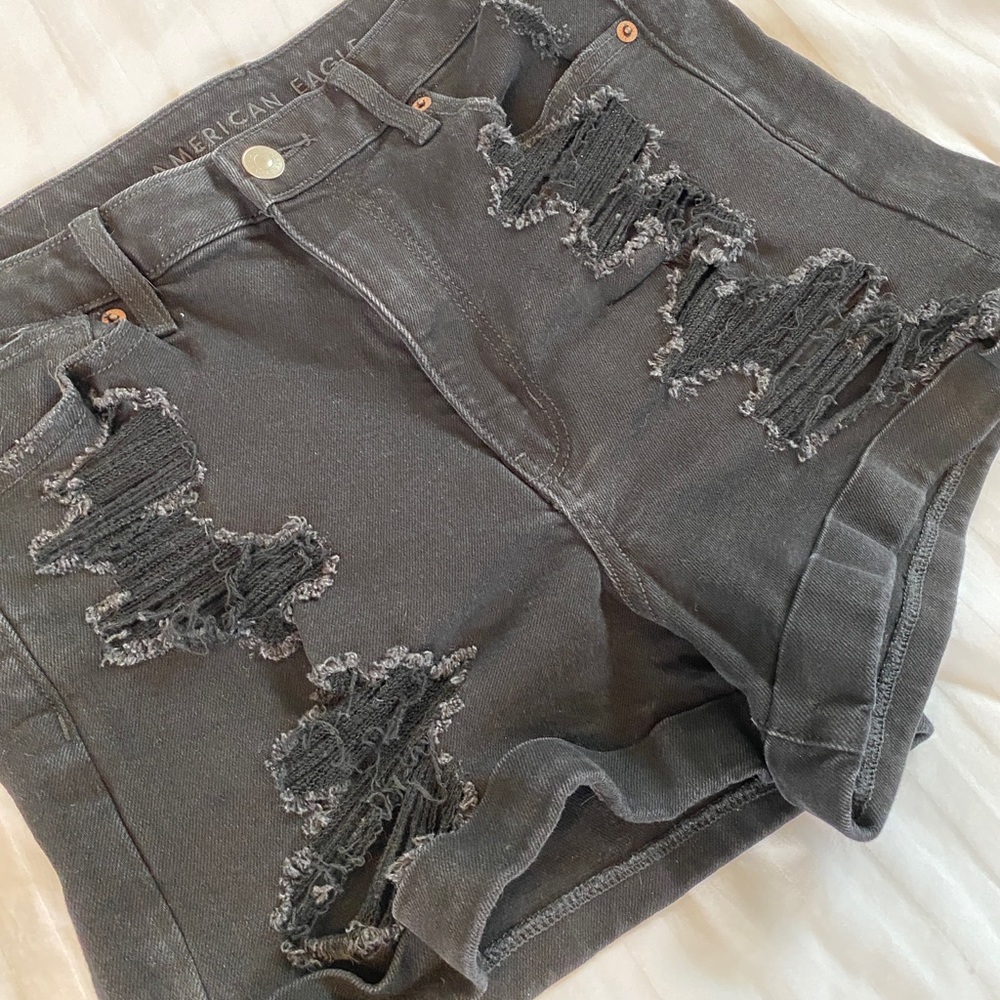American Eagle distressed black stretch mom short size 10